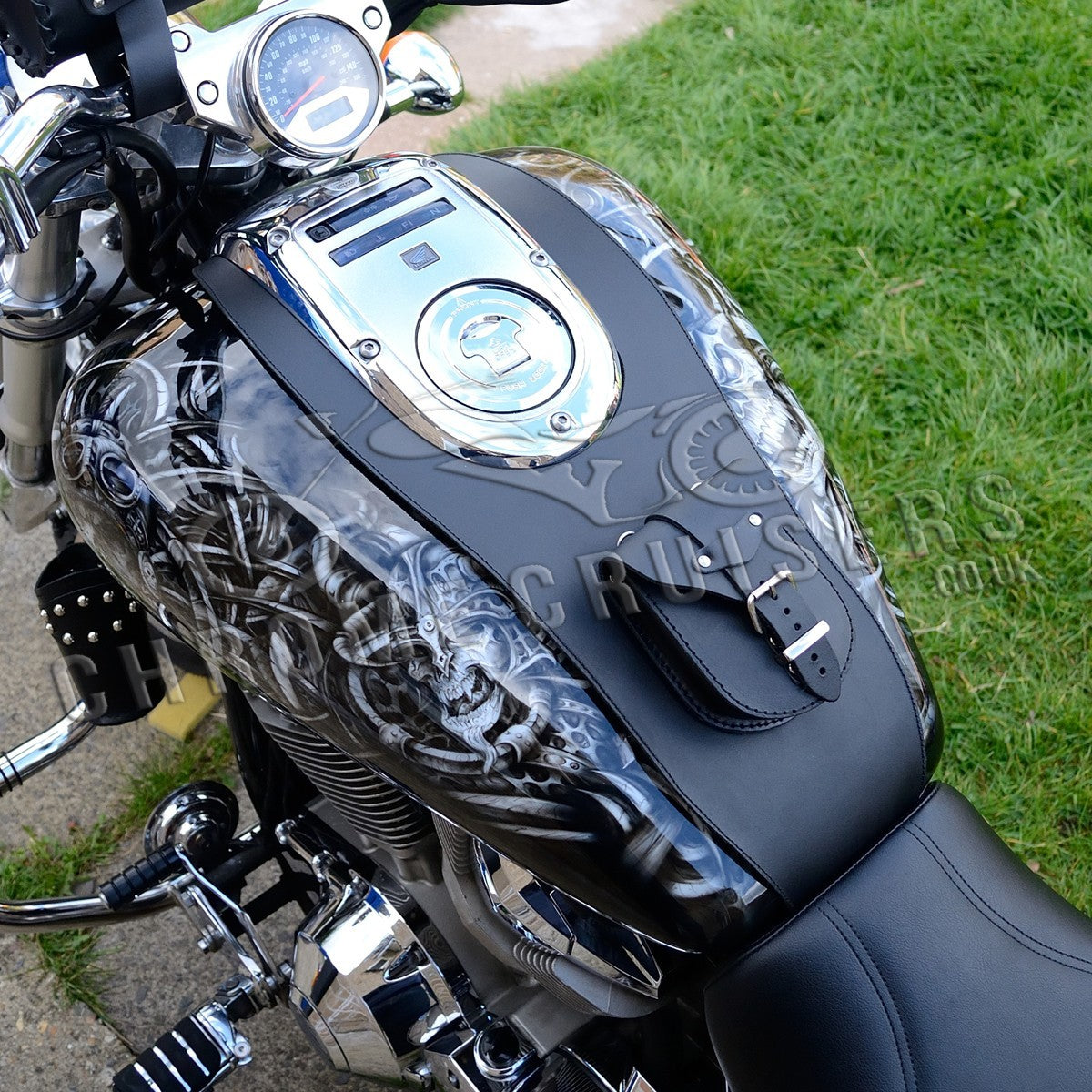 Honda VTX1800 Custom Leather Tank Bib / Chap