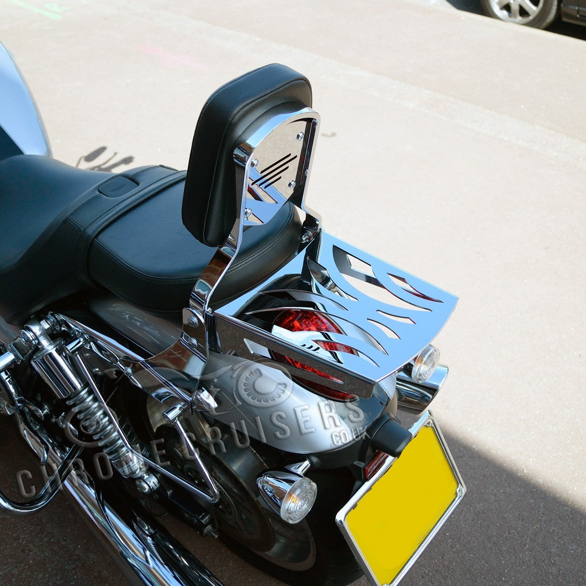 Triumph Thunderbird / Storm Chrome Sissy Bar with luggage rack