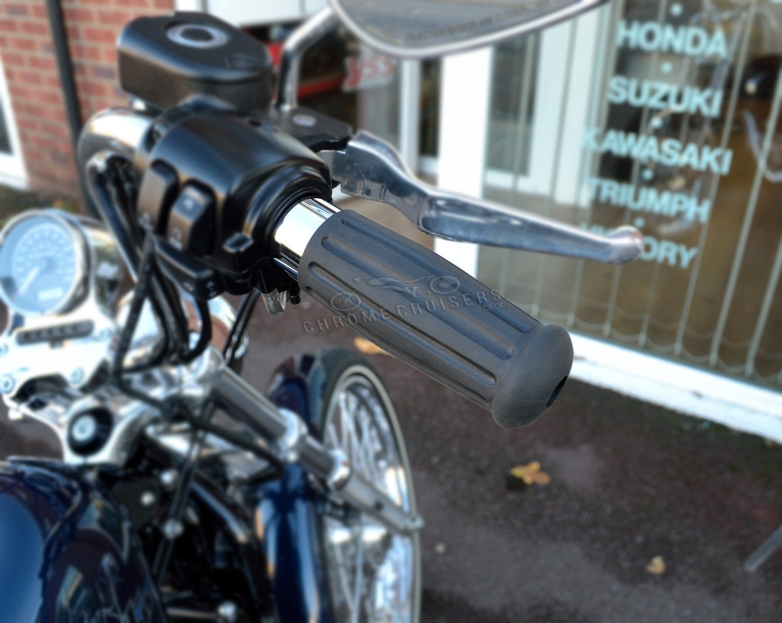 Vintage Custom Chrome and Rubber Grips for Harley Davidson (cable throttle)