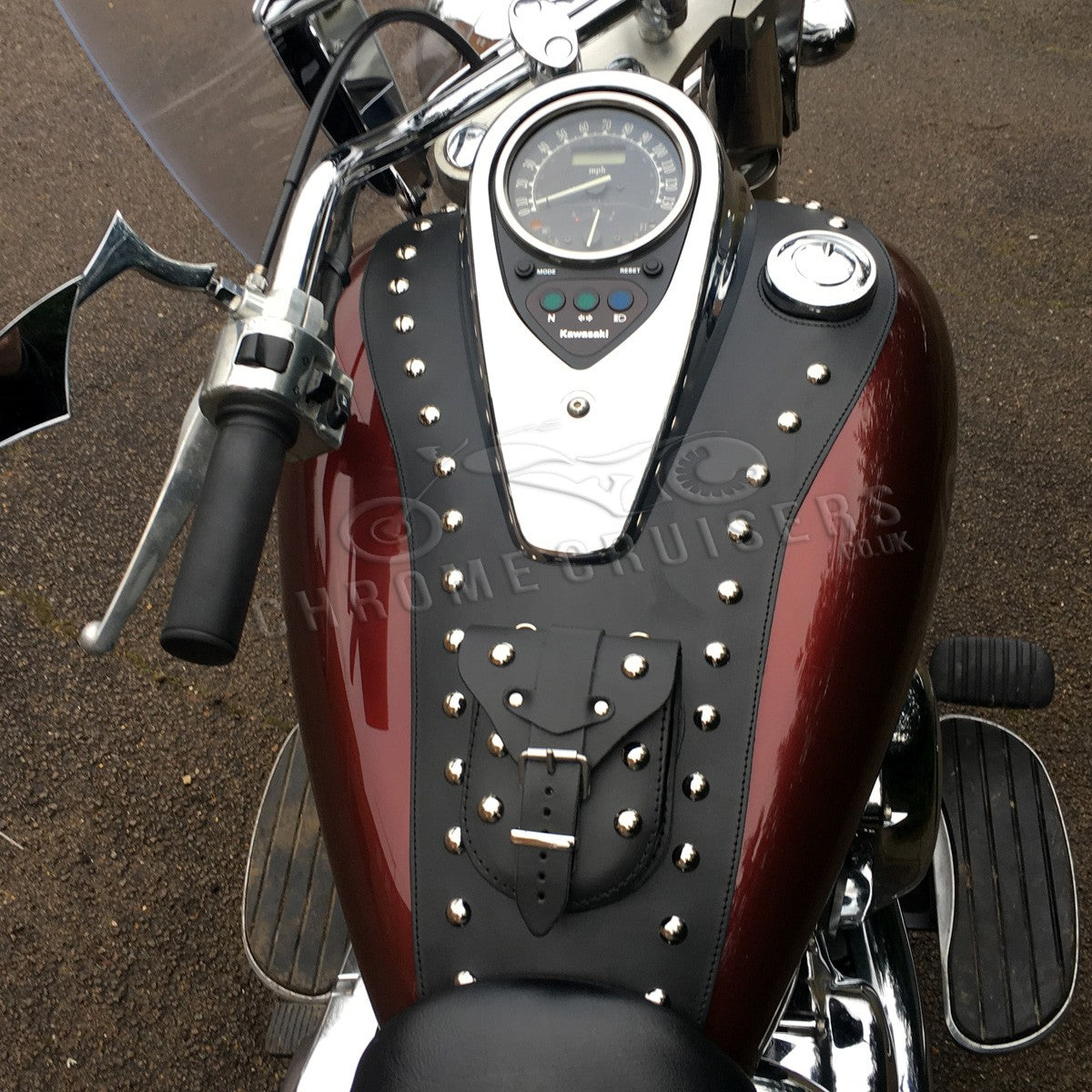 KAWASAKI VN 900 VULCAN LEATHER TANK PANEL/CHAP WITH POUCH