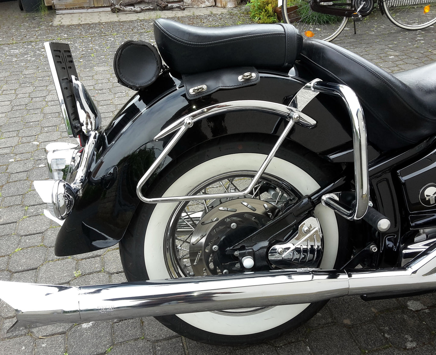 Rear Guards, Crash Bars - Yamaha XVS1100 Drag Star V-Star Custom
