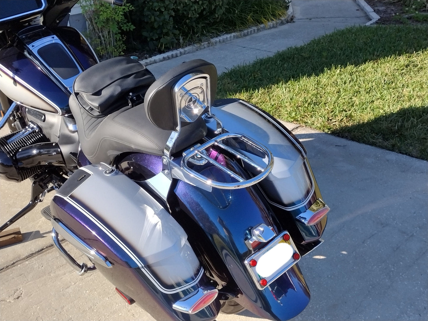 Passenger Backrest & Luggage Rack, Sissy Bar -  BMW R18 B Bagger