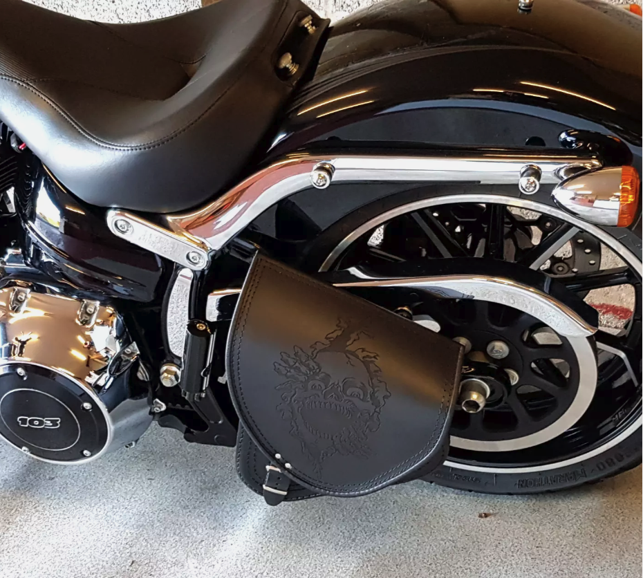 Harley Davidson Softail Slim Breakout Black Leather Single Swingarm Saddlebag (SKULL)